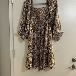 &Merci-New-Dress Brown and White Print Size: Medium
